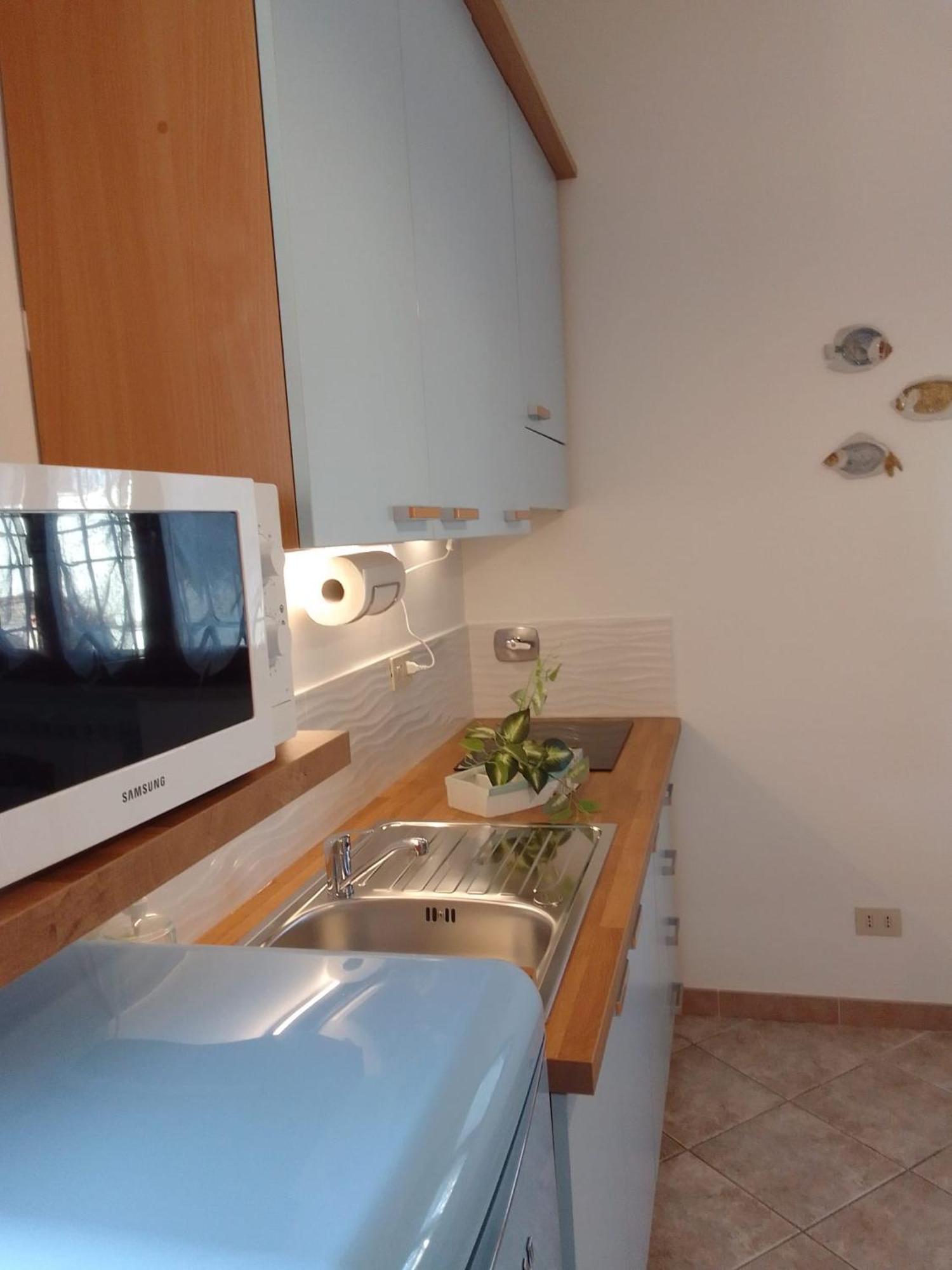 Апартаменты A Casa Di Iole Фьюмичино Экстерьер фото