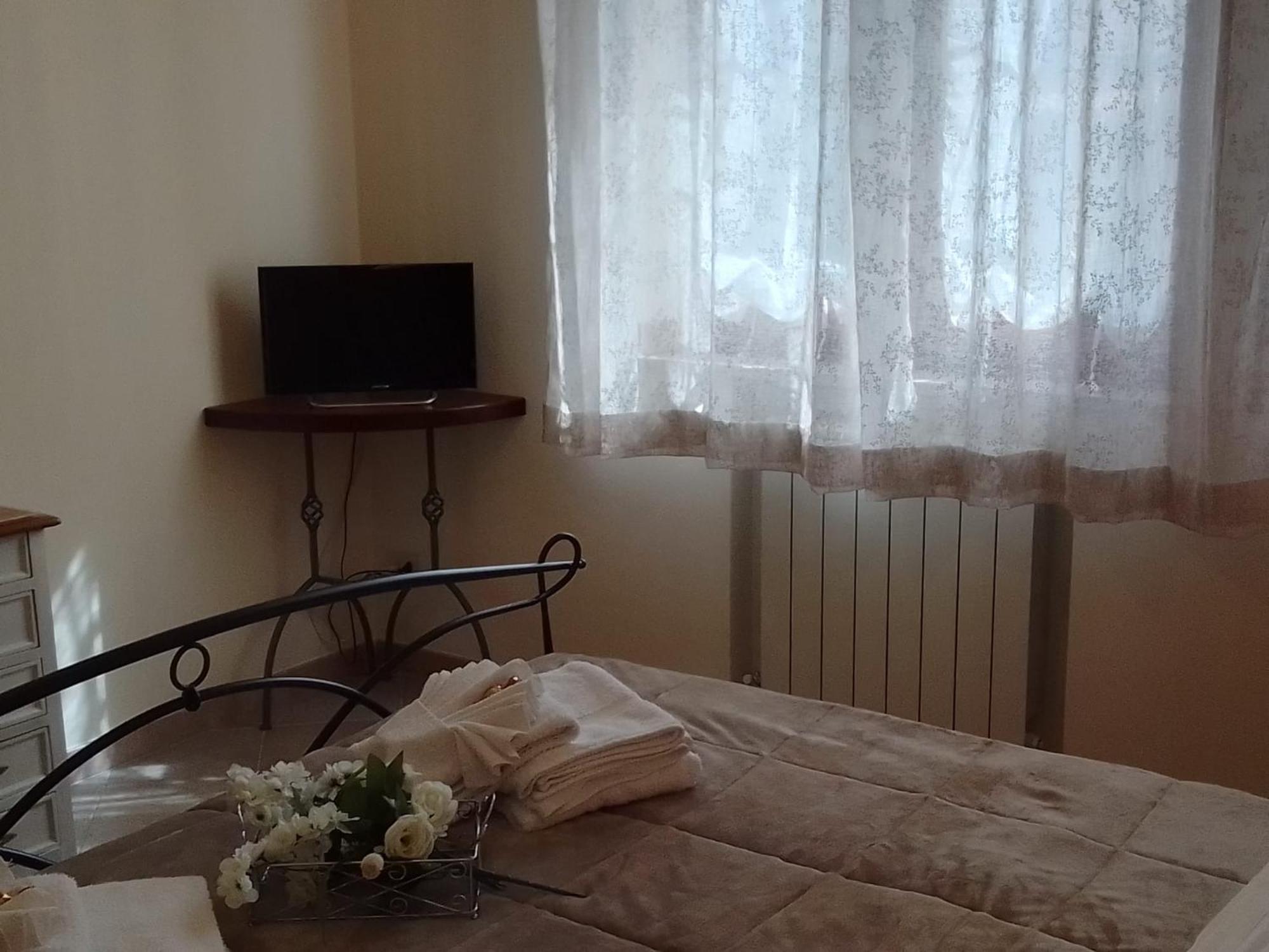 Апартаменты A Casa Di Iole Фьюмичино Экстерьер фото