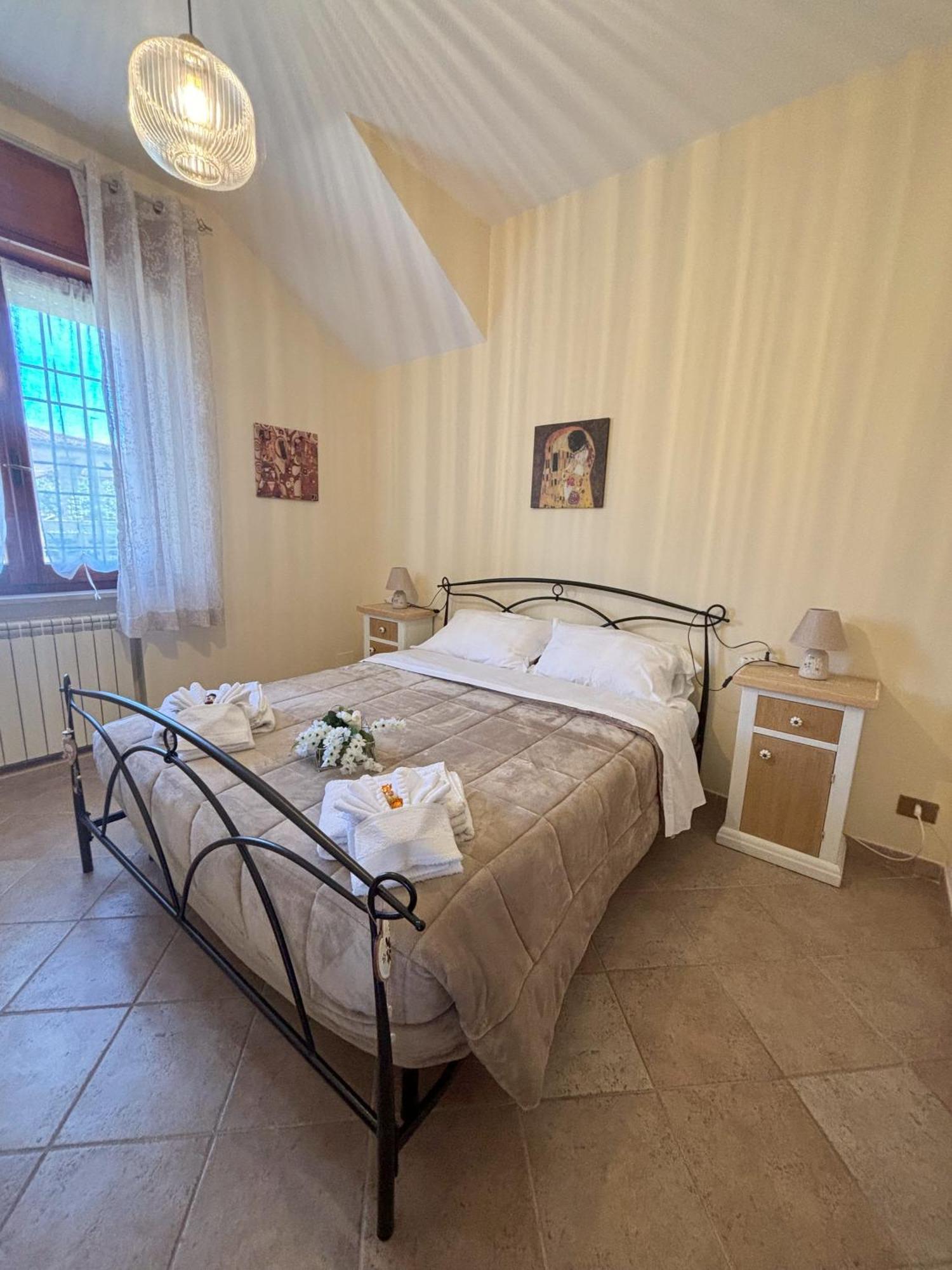 Апартаменты A Casa Di Iole Фьюмичино Экстерьер фото